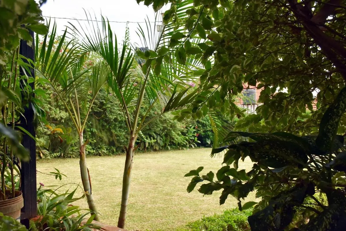 Carmella Exquisite Home Wh Kampala Apartament