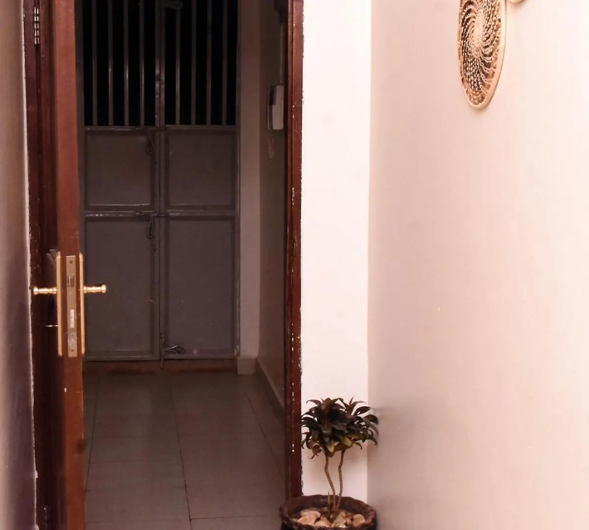 Apartament Carmella Exquisite Home Wh Kampala